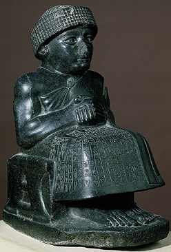 Seated




 statue of Gudea, prince of Lagash, c. 2125-2110 BC. Louvre.
